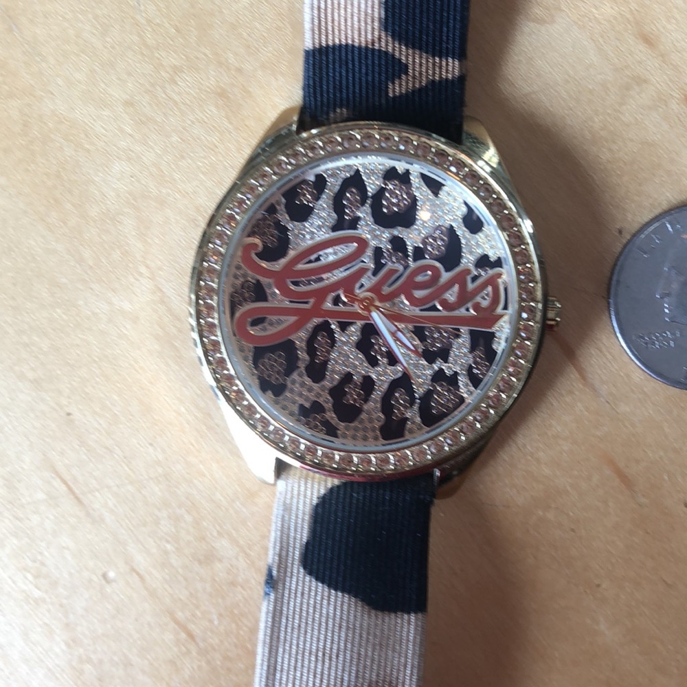 Guess Watch - Picture 2 of 3